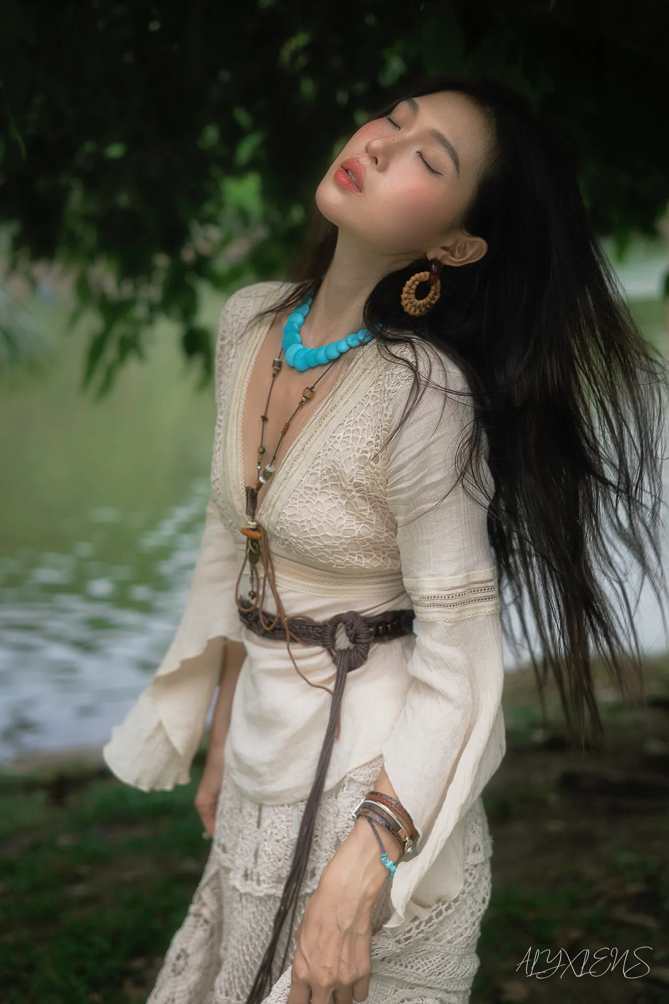 Portrait photography by ALYXLENS